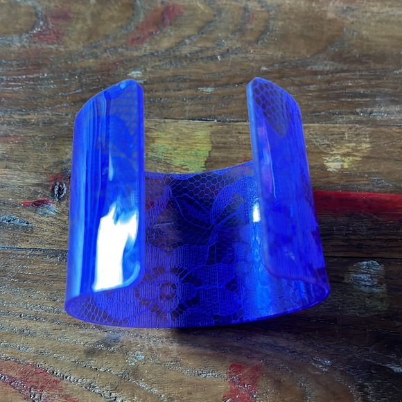 H&M Bracelet - Picture 3 of 4